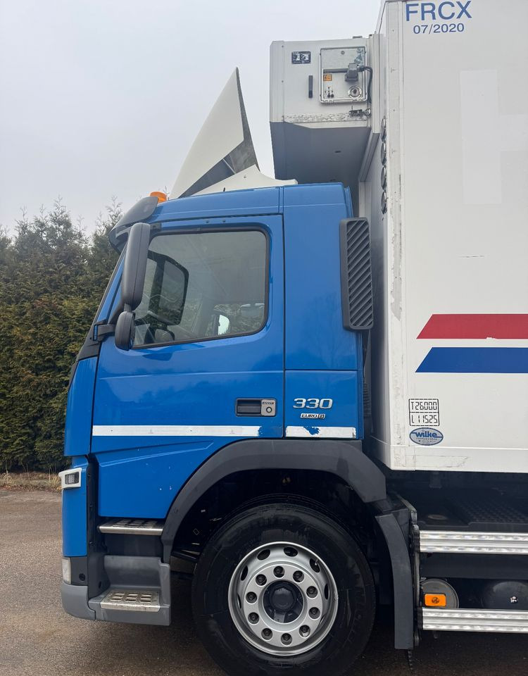 Volvo FM 330/ACC/ Euro6 /CHŁODNIA / DŁUGOŚĆ 12M /24 EURO PALET/ - Caminhão frigorífico: foto 5 Volvo FM 330/ACC/ Euro6 /CHŁODNIA / DŁUGOŚĆ 12M /24 EURO PALET/ - Caminhão frigorífico: foto 5
