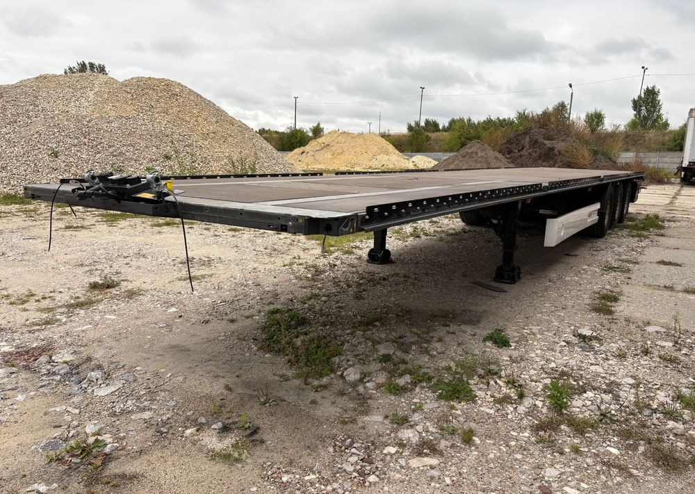 Wielton NS3K - Semi-reboque plataforma/ Caixa aberta: foto 4 Wielton NS3K - Semi-reboque plataforma/ Caixa aberta: foto 4