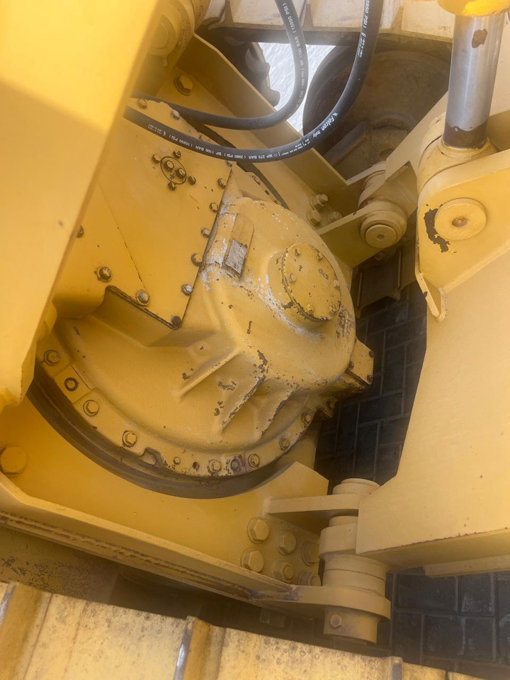 CATERPILLAR D6Rxl - Buldôzer: foto 2 CATERPILLAR D6Rxl - Buldôzer: foto 2