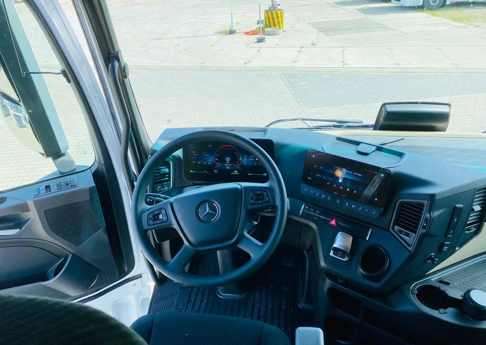 Mercedes-Benz ACTROS 1848 - Tractor: foto 5 Mercedes-Benz ACTROS 1848 - Tractor: foto 5