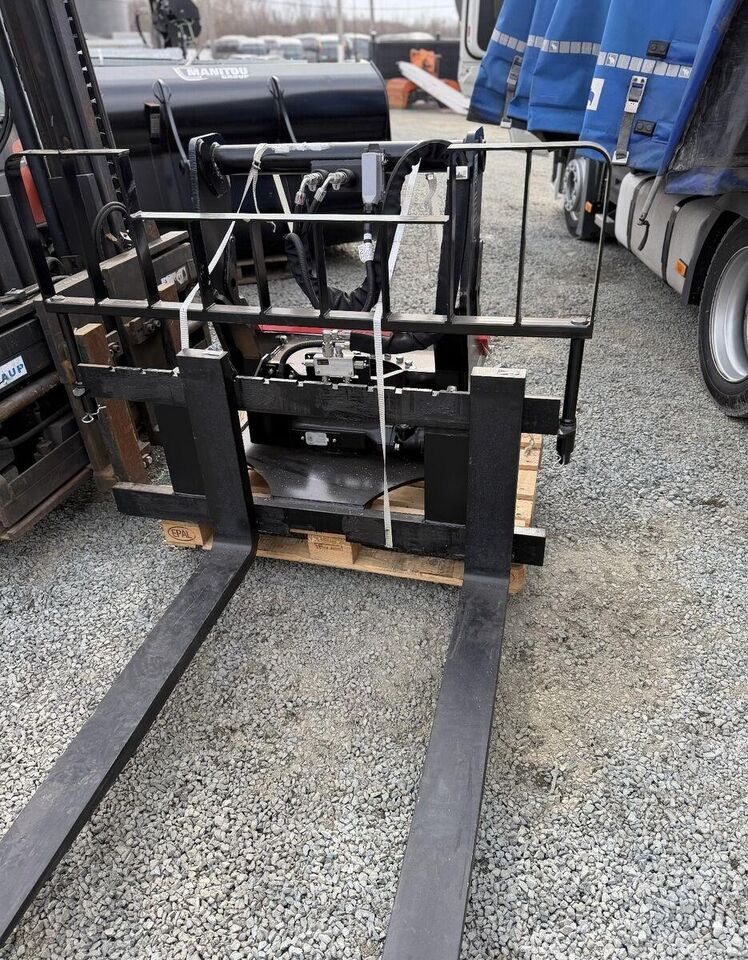 Manitou CAT 1200/5000 R Manitou CAT 1200/5000 R - Garfos: foto 5 Manitou CAT 1200/5000 R Manitou CAT 1200/5000 R - Garfos: foto 5