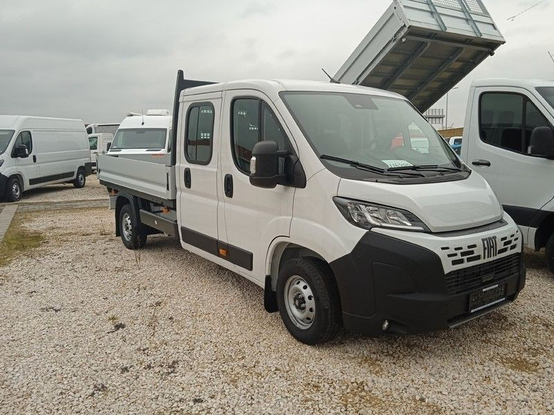 Fiat DUCATO LWB DOKA PRITSCHE - Furgão caixa aberta: foto 1 Fiat DUCATO LWB DOKA PRITSCHE - Furgão caixa aberta: foto 1