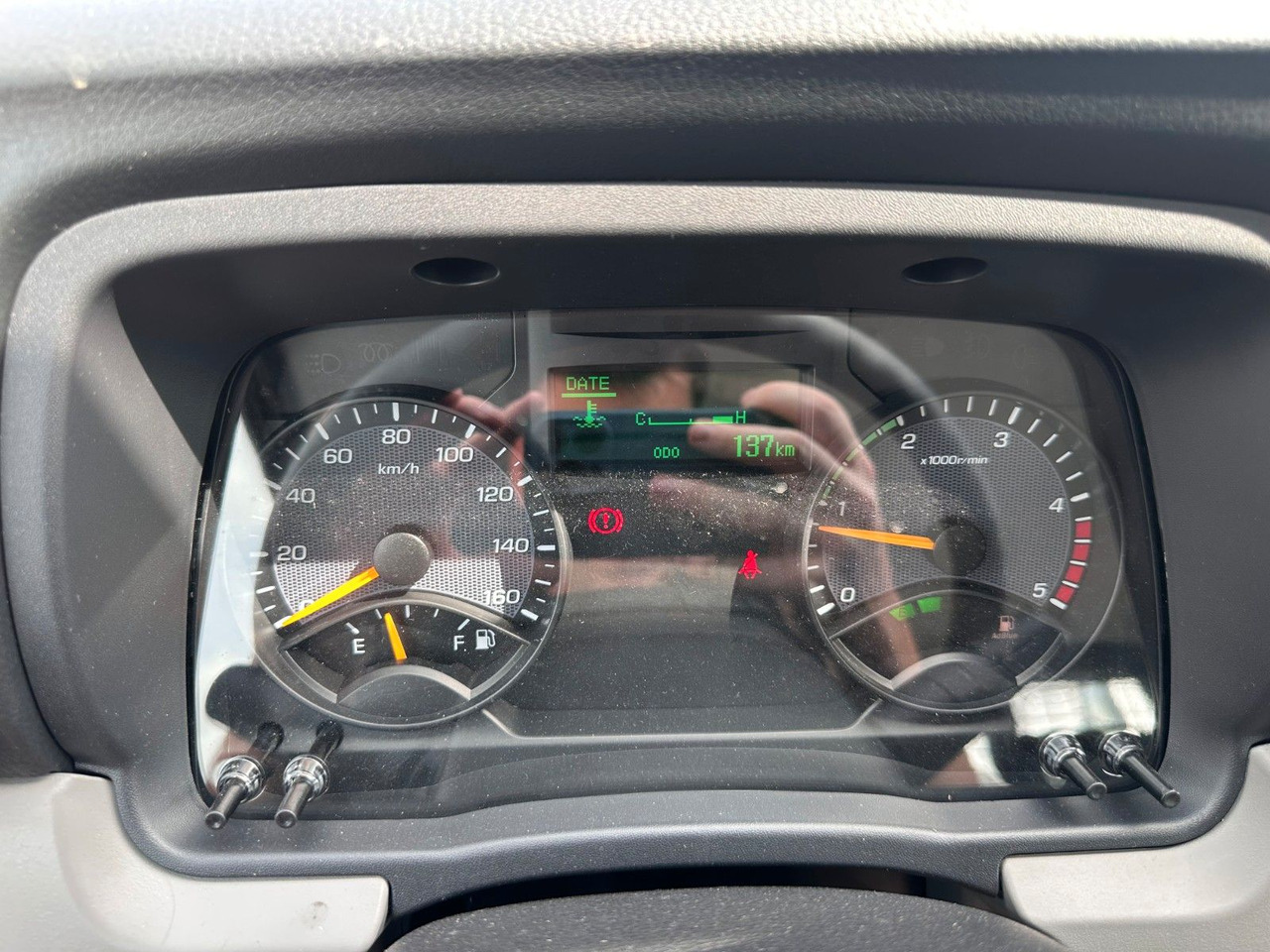 Mitsubishi Fuso Canter 3S13 Dreiseitenkipper - Furgão basculante: foto 4 Mitsubishi Fuso Canter 3S13 Dreiseitenkipper - Furgão basculante: foto 4