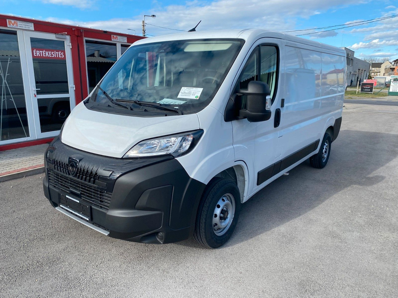 Peugeot Boxer - Furgão compacto: foto 1 Peugeot Boxer - Furgão compacto: foto 1