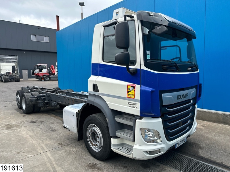 DAF CF 480 6x2, EURO 6 - Caminhão chassi: foto 2 DAF CF 480 6x2, EURO 6 - Caminhão chassi: foto 2