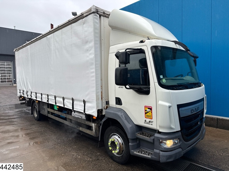 DAF LF 210 EURO 6, Dhollandia - Caminhão furgão: foto 3 DAF LF 210 EURO 6, Dhollandia - Caminhão furgão: foto 3