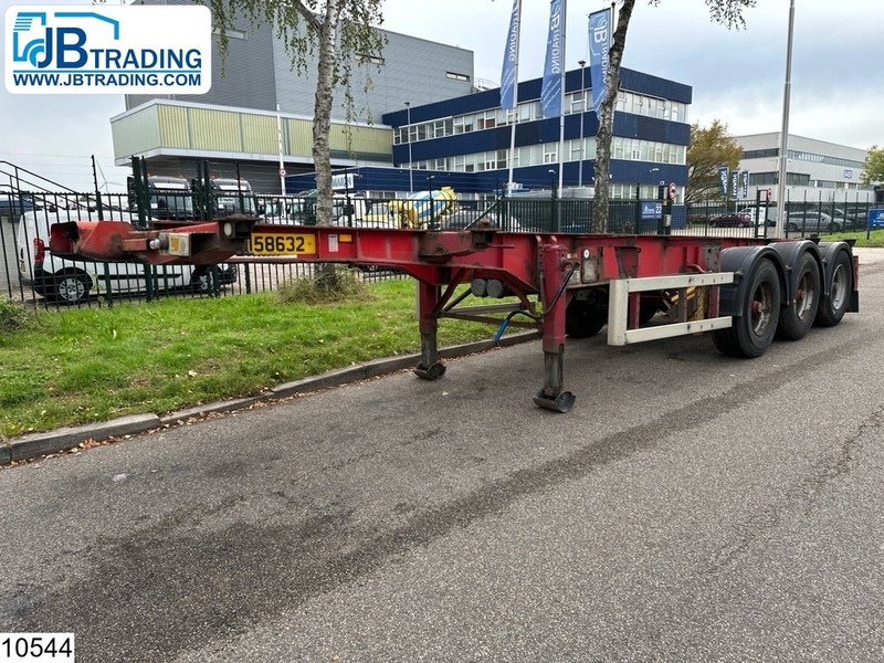Dennison Chassis Twistlocks 20 FT - 30 FT - Semireboque transportador de contêineres/ Caixa móvel: foto 1 Dennison Chassis Twistlocks 20 FT - 30 FT - Semireboque transportador de contêineres/ Caixa móvel: foto 1
