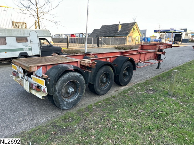 Fruehauf Container 20 FT, Steel suspension - Semireboque transportador de contêineres/ Caixa móvel: foto 2 Fruehauf Container 20 FT, Steel suspension - Semireboque transportador de contêineres/ Caixa móvel: foto 2