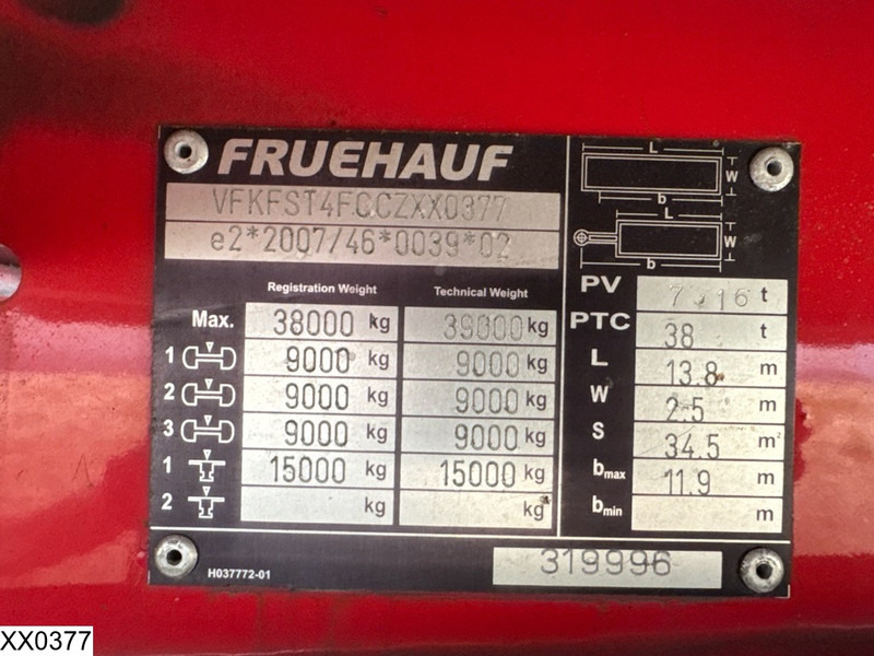 Fruehauf gesloten bak - Semireboque furgão: foto 4 Fruehauf gesloten bak - Semireboque furgão: foto 4