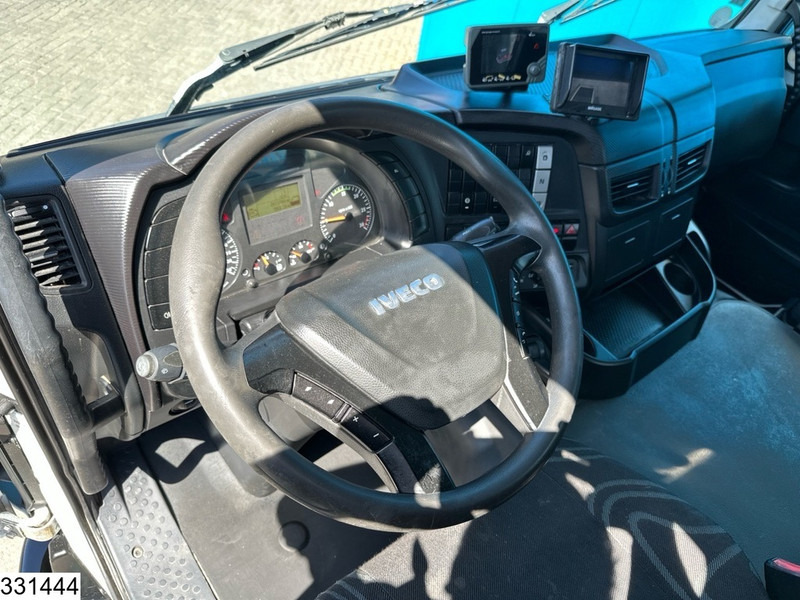 Iveco Trakker 360 6X4, EURO 6, Steel suspension, Palfinger - Camião de caixa aberta/ Plataforma, Caminhão grua: foto 5 Iveco Trakker 360 6X4, EURO 6, Steel suspension, Palfinger - Camião de caixa aberta/ Plataforma, Caminhão grua: foto 5