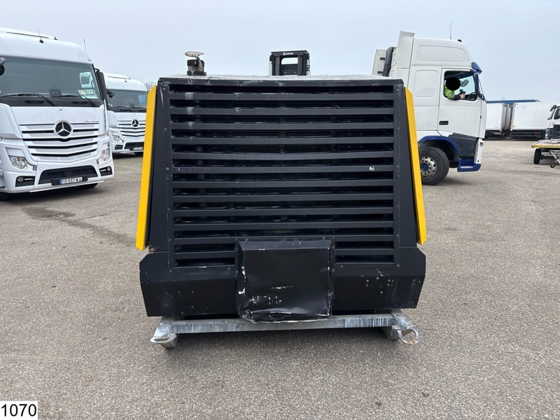 Kaeser M250 1680 h, 8,6 bar, 202 KW - Compressor de ar: foto 4 Kaeser M250 1680 h, 8,6 bar, 202 KW - Compressor de ar: foto 4