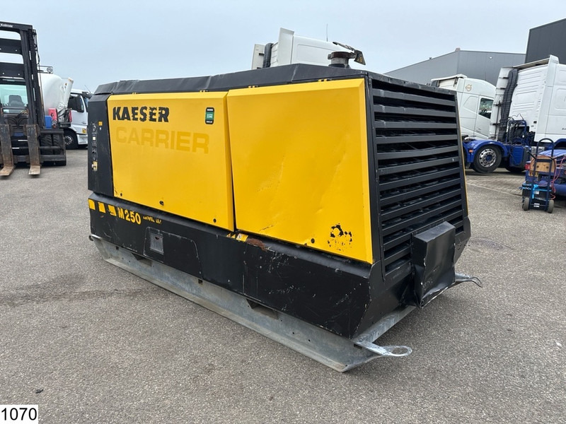 Kaeser M250 1680 h, 8,6 bar, 202 KW - Compressor de ar: foto 3 Kaeser M250 1680 h, 8,6 bar, 202 KW - Compressor de ar: foto 3