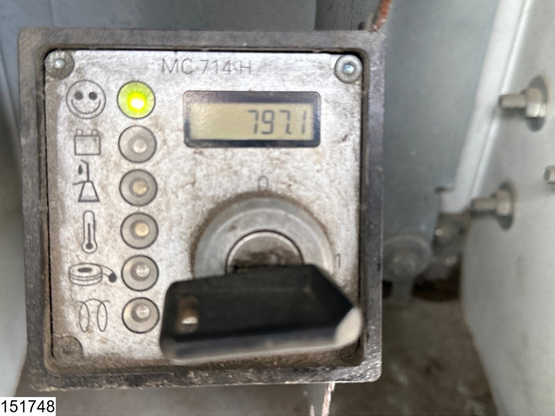 Locação de Lecitrailer open laadbak Fassi, Remote Lecitrailer open laadbak Fassi, Remote: foto 11 Locação de Lecitrailer open laadbak Fassi, Remote Lecitrailer open laadbak Fassi, Remote: foto 11