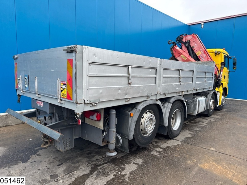 MAN TGA 35 400 8x2, Handgeschakeld, Fassi, Remote - Camião de caixa aberta/ Plataforma, Caminhão grua: foto 2 MAN TGA 35 400 8x2, Handgeschakeld, Fassi, Remote - Camião de caixa aberta/ Plataforma, Caminhão grua: foto 2