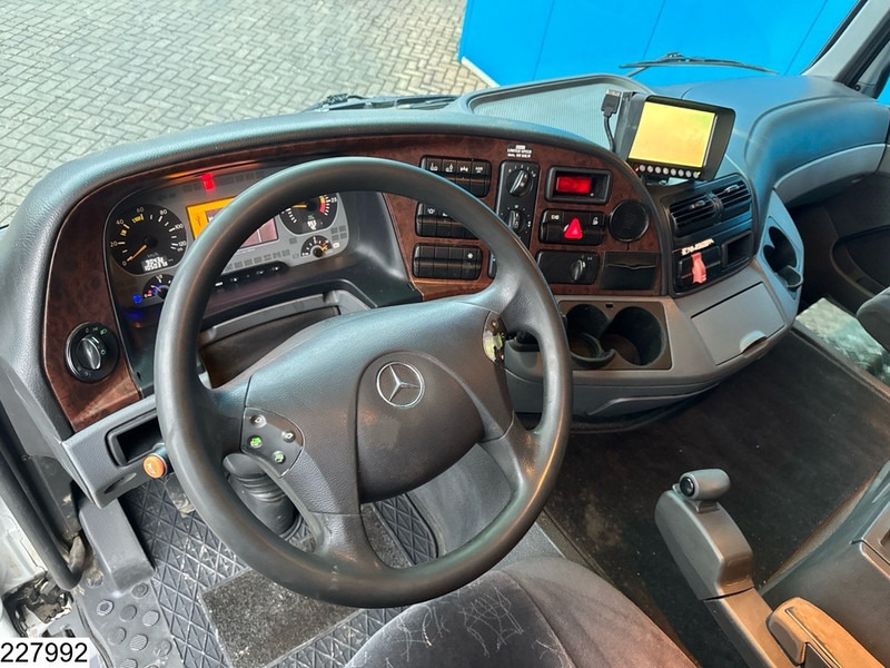 Mercedes-Benz Actros 2532 6x2, EURO 5, 23600 Liter, 5 Comp, LAG - Caminhão tanque: foto 5 Mercedes-Benz Actros 2532 6x2, EURO 5, 23600 Liter, 5 Comp, LAG - Caminhão tanque: foto 5