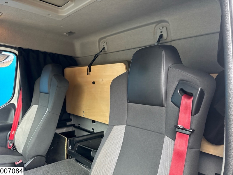 Renault D 13 250 EURO 6, ADR - Caminhão transportador de contêineres/ Caixa móvel: foto 5 Renault D 13 250 EURO 6, ADR - Caminhão transportador de contêineres/ Caixa móvel: foto 5