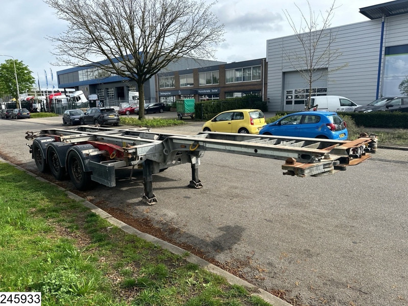 Schmitz Cargobull Chassis 10,20,30,40, 45 FT, 2x Extendable - Semireboque transportador de contêineres/ Caixa móvel: foto 4 Schmitz Cargobull Chassis 10,20,30,40, 45 FT, 2x Extendable - Semireboque transportador de contêineres/ Caixa móvel: foto 4