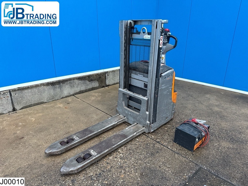 Still EXD18L 1800 kg, 2.11 m, Electric, 383 hours - Stacker: foto 1 Still EXD18L 1800 kg, 2.11 m, Electric, 383 hours - Stacker: foto 1