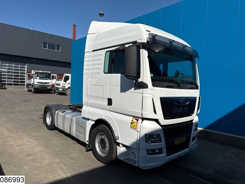 MAN TGX 18 480 EURO 6 - Tractor: foto 2 MAN TGX 18 480 EURO 6 - Tractor: foto 2