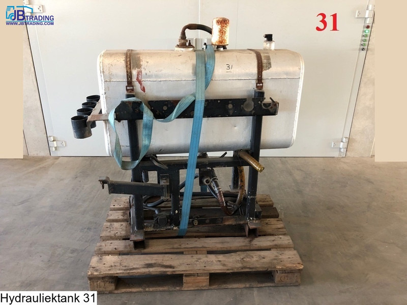 Universeel Hydraulic tank, 190 Liter - Tanque hidráulico: foto 1 Universeel Hydraulic tank, 190 Liter - Tanque hidráulico: foto 1