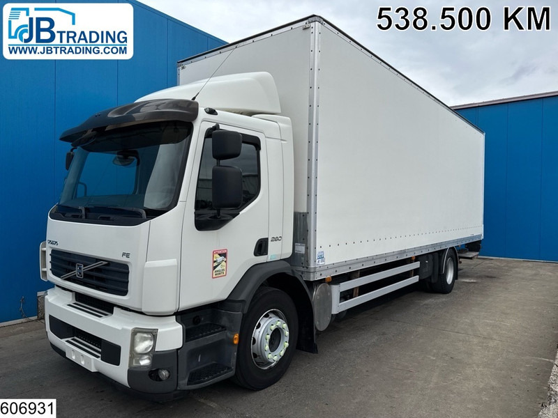 Volvo FE 260 EURO 5, Dhollandia, Manual - Caminhão furgão: foto 1 Volvo FE 260 EURO 5, Dhollandia, Manual - Caminhão furgão: foto 1