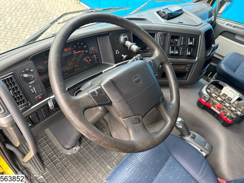 Volvo FM 420 6x2, EURO 5, Palfinger, Remote, Retarder - Camião de caixa aberta/ Plataforma, Caminhão grua: foto 5 Volvo FM 420 6x2, EURO 5, Palfinger, Remote, Retarder - Camião de caixa aberta/ Plataforma, Caminhão grua: foto 5