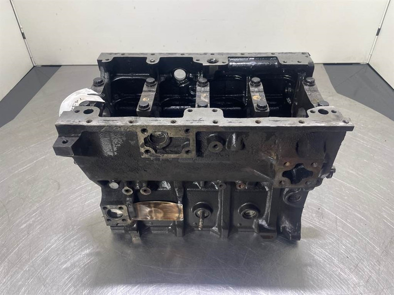 Ahlmann AS900-Cummins B3.3T-4989845-Crankcase/Unterblock - Motor de Máquina de construção: foto 1 Ahlmann AS900-Cummins B3.3T-4989845-Crankcase/Unterblock - Motor de Máquina de construção: foto 1