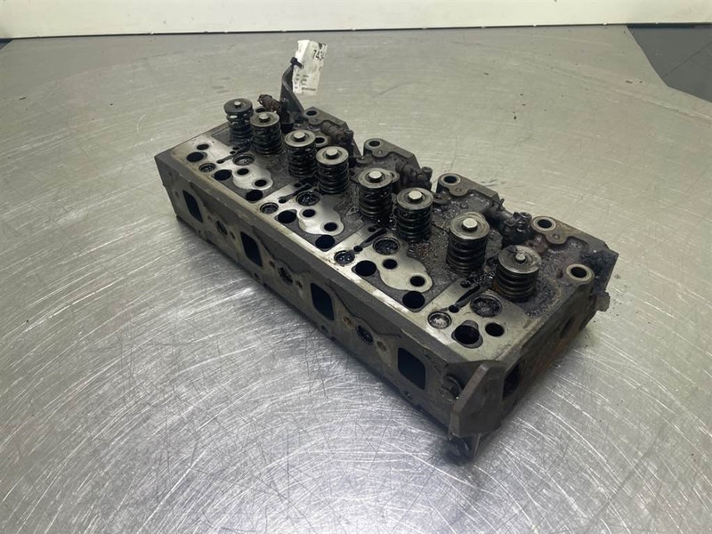 Ahlmann AS900-Cummins B3.3T-Cylinder head/Zylinderköpf - Motor de Máquina de construção: foto 4 Ahlmann AS900-Cummins B3.3T-Cylinder head/Zylinderköpf - Motor de Máquina de construção: foto 4