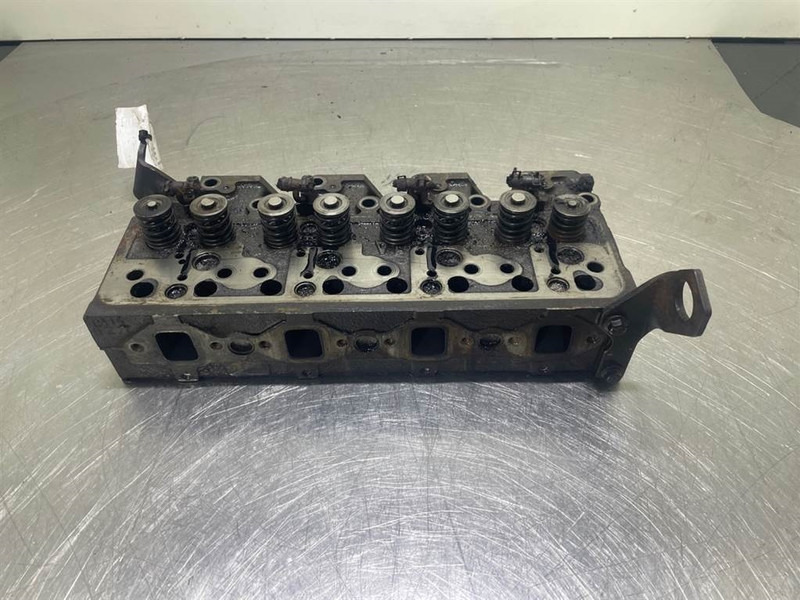 Ahlmann AS900-Cummins B3.3T-Cylinder head/Zylinderköpf - Motor de Máquina de construção: foto 5 Ahlmann AS900-Cummins B3.3T-Cylinder head/Zylinderköpf - Motor de Máquina de construção: foto 5