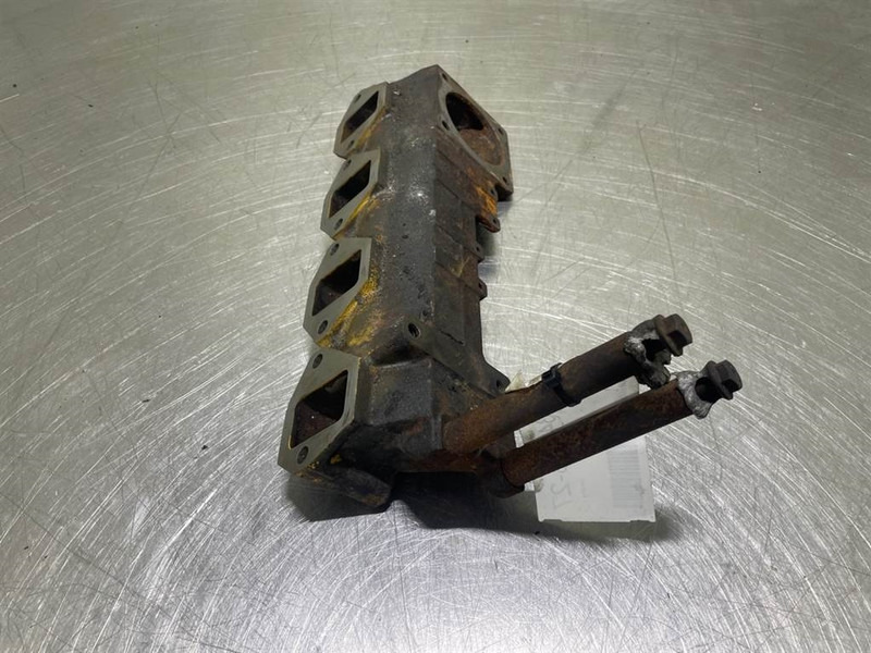 Ahlmann AS900-Cummins B3.3T-Intake-exhaust manifold - Motor de Máquina de construção: foto 3 Ahlmann AS900-Cummins B3.3T-Intake-exhaust manifold - Motor de Máquina de construção: foto 3