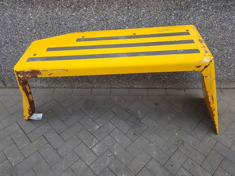 Ahlmann AZ150-4181501A-R/A-Mud guard/Kotfluegel/Spatbord - Para-lama de Máquina de construção: foto 1 Ahlmann AZ150-4181501A-R/A-Mud guard/Kotfluegel/Spatbord - Para-lama de Máquina de construção: foto 1