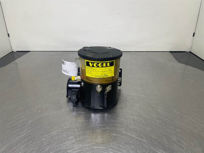 Ahlmann AZ150-Vogel KFG1-5+924 24V-Lubricating system - Estrutura/ Châssis de Máquina de construção: foto 1 Ahlmann AZ150-Vogel KFG1-5+924 24V-Lubricating system - Estrutura/ Châssis de Máquina de construção: foto 1