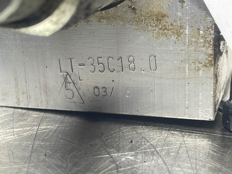 Ahlmann AZ6-4195590A-LT-35C18.0-Valve/Doppelschockventil - Hidráulica de Máquina de construção: foto 4 Ahlmann AZ6-4195590A-LT-35C18.0-Valve/Doppelschockventil - Hidráulica de Máquina de construção: foto 4