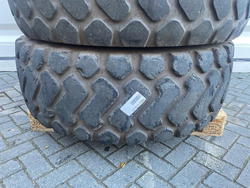 Ahlmann -Michelin 17.5R25-Tire/Reifen/Band - Jantes e pneus de Máquina de construção: foto 2 Ahlmann -Michelin 17.5R25-Tire/Reifen/Band - Jantes e pneus de Máquina de construção: foto 2