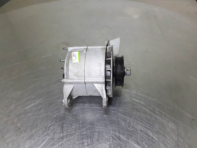 Case 921C-Cummins 0.120.468.136+-Alternator/Dynamo - Motor de Máquina de construção: foto 2 Case 921C-Cummins 0.120.468.136+-Alternator/Dynamo - Motor de Máquina de construção: foto 2