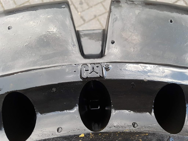 Cat 910/914 - 447-1131 - Tyre/Reifen/Band - Jantes e pneus de Máquina de construção: foto 5 Cat 910/914 - 447-1131 - Tyre/Reifen/Band - Jantes e pneus de Máquina de construção: foto 5