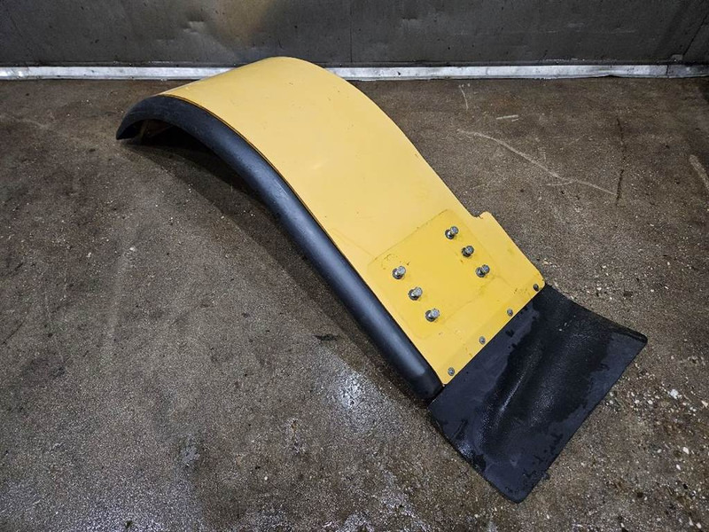 Cat - Rear mud guard/Kotfluegel/Spatbord - Estrutura/ Châssis de Máquina de construção: foto 4 Cat - Rear mud guard/Kotfluegel/Spatbord - Estrutura/ Châssis de Máquina de construção: foto 4