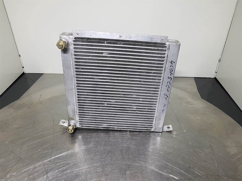 Demag SC30DS-Cooler/Kühler/Koeler - Motor e peças de Máquina de construção: foto 1 Demag SC30DS-Cooler/Kühler/Koeler - Motor e peças de Máquina de construção: foto 1