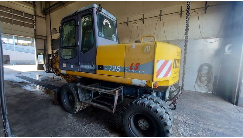 Furukawa W 725 LS (For parts) - Escavadeira de rodas: foto 3 Furukawa W 725 LS (For parts) - Escavadeira de rodas: foto 3