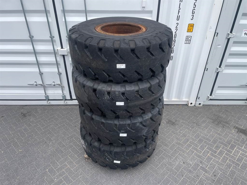 Hyundai HL740-9-Michelin 20.5R25-Tire/Reifen/Band - Jantes e pneus de Máquina de construção: foto 2 Hyundai HL740-9-Michelin 20.5R25-Tire/Reifen/Band - Jantes e pneus de Máquina de construção: foto 2