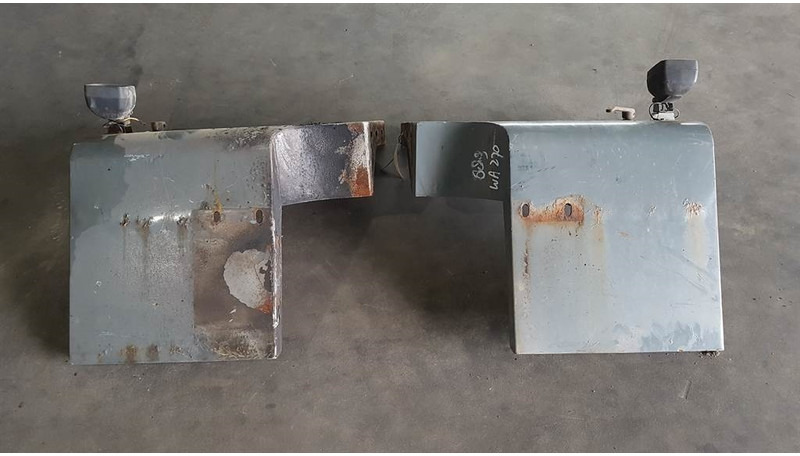 Komatsu WA 270 - 3 - Fender/Kotflügel/Spatbord - Para-lama de Máquina de construção: foto 5 Komatsu WA 270 - 3 - Fender/Kotflügel/Spatbord - Para-lama de Máquina de construção: foto 5