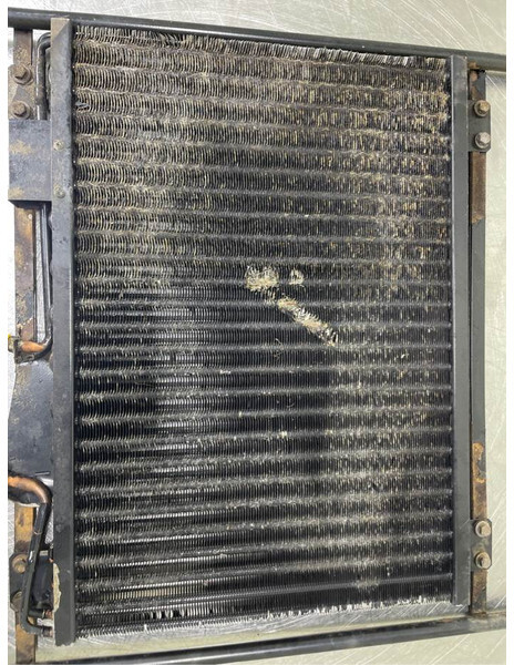 Liebherr A924B-5614406-Airco condenser/Klimakondensator - Estrutura/ Châssis de Máquina de construção: foto 3 Liebherr A924B-5614406-Airco condenser/Klimakondensator - Estrutura/ Châssis de Máquina de construção: foto 3
