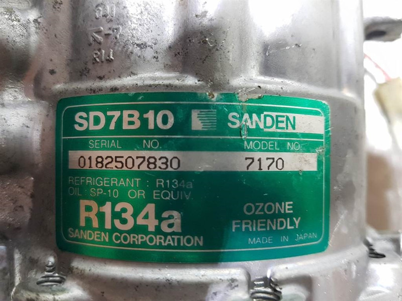 Liebherr L507-Sanden SD7B10-7170-Compressor/Kompressor - Compressor de ar condicionado de Máquina de construção: foto 4 Liebherr L507-Sanden SD7B10-7170-Compressor/Kompressor - Compressor de ar condicionado de Máquina de construção: foto 4
