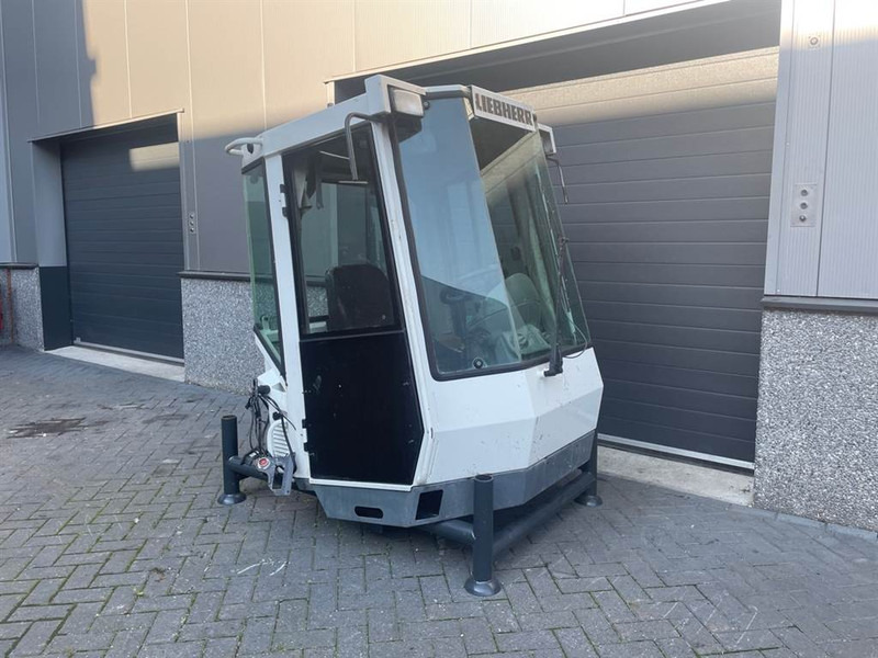 Liebherr L514 Speeder-9841079-Cabin/Kabine/Cabine - Cabine e interior de Máquina de construção: foto 4 Liebherr L514 Speeder-9841079-Cabin/Kabine/Cabine - Cabine e interior de Máquina de construção: foto 4
