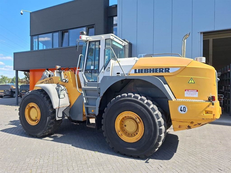 Liebherr L580 - Carregadeira de rodas: foto 1 Liebherr L580 - Carregadeira de rodas: foto 1