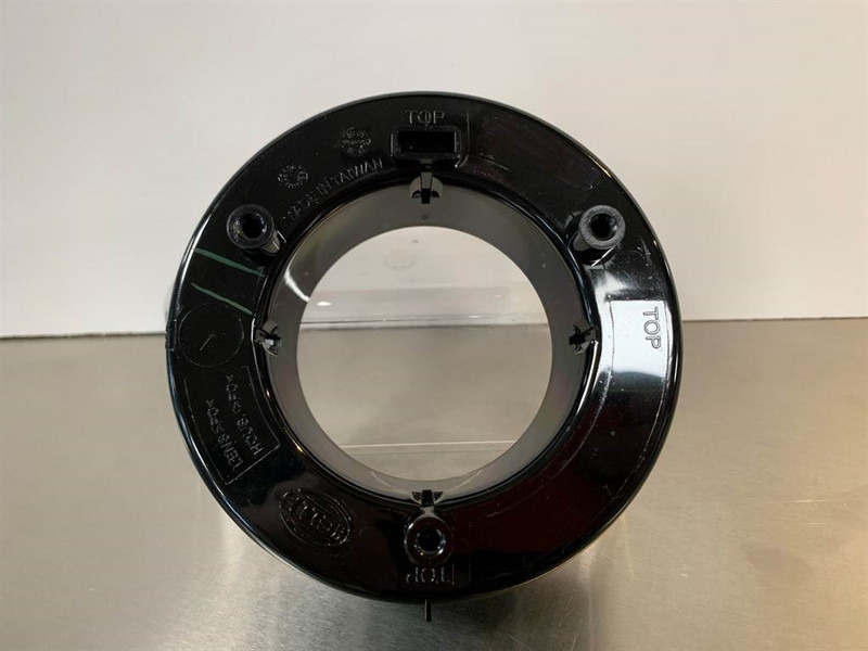 Liebherr LH - 10665277 - Light/Leuchte/Verlichting - Iluminação de Máquina de construção: foto 2 Liebherr LH - 10665277 - Light/Leuchte/Verlichting - Iluminação de Máquina de construção: foto 2