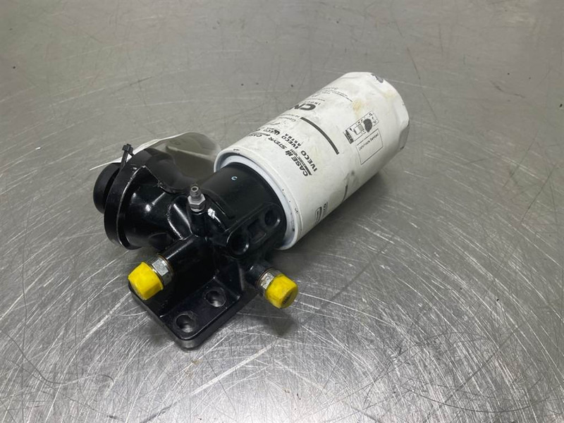 New Holland W110C-CNH 84348882-Fuel filter/Kraftstofffilter - Motor de Máquina de construção: foto 1 New Holland W110C-CNH 84348882-Fuel filter/Kraftstofffilter - Motor de Máquina de construção: foto 1
