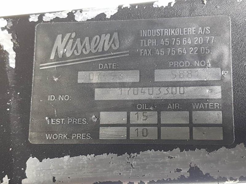 Nissens 170403300 - Oil Cooler/Kühler/Koeler - Motor e peças de Máquina de construção: foto 4 Nissens 170403300 - Oil Cooler/Kühler/Koeler - Motor e peças de Máquina de construção: foto 4