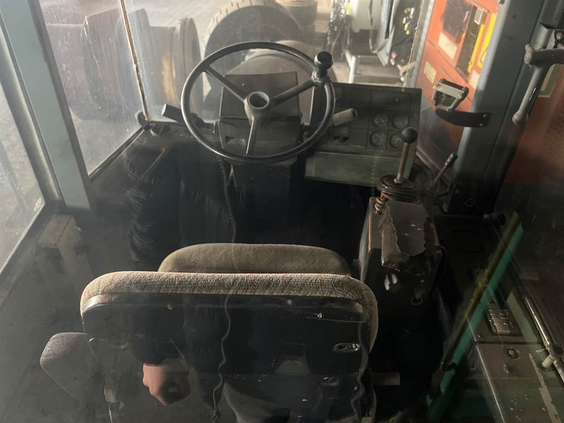 O & K L20I - Cabin/Kabine/Cabine - Cabine e interior de Máquina de construção: foto 3 O & K L20I - Cabin/Kabine/Cabine - Cabine e interior de Máquina de construção: foto 3