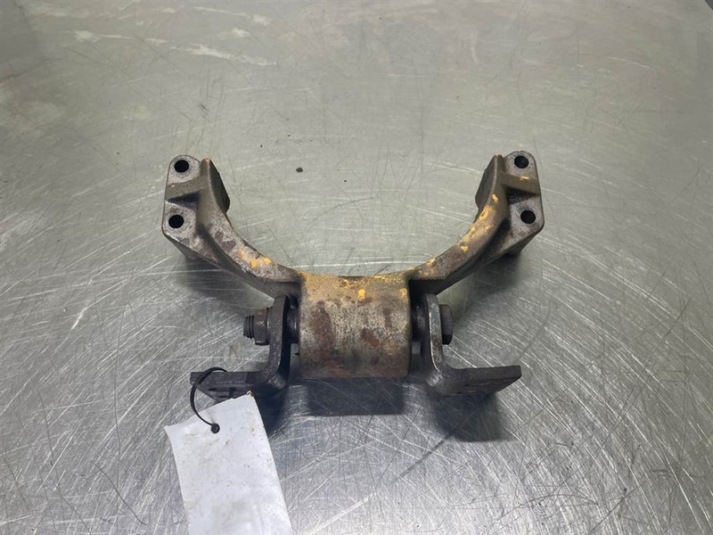 O & K L25.5-Cummins 3918995-Front engine support - Motor de Máquina de construção: foto 2 O & K L25.5-Cummins 3918995-Front engine support - Motor de Máquina de construção: foto 2